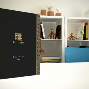 Free Minimal Luxury Packaging Mockup